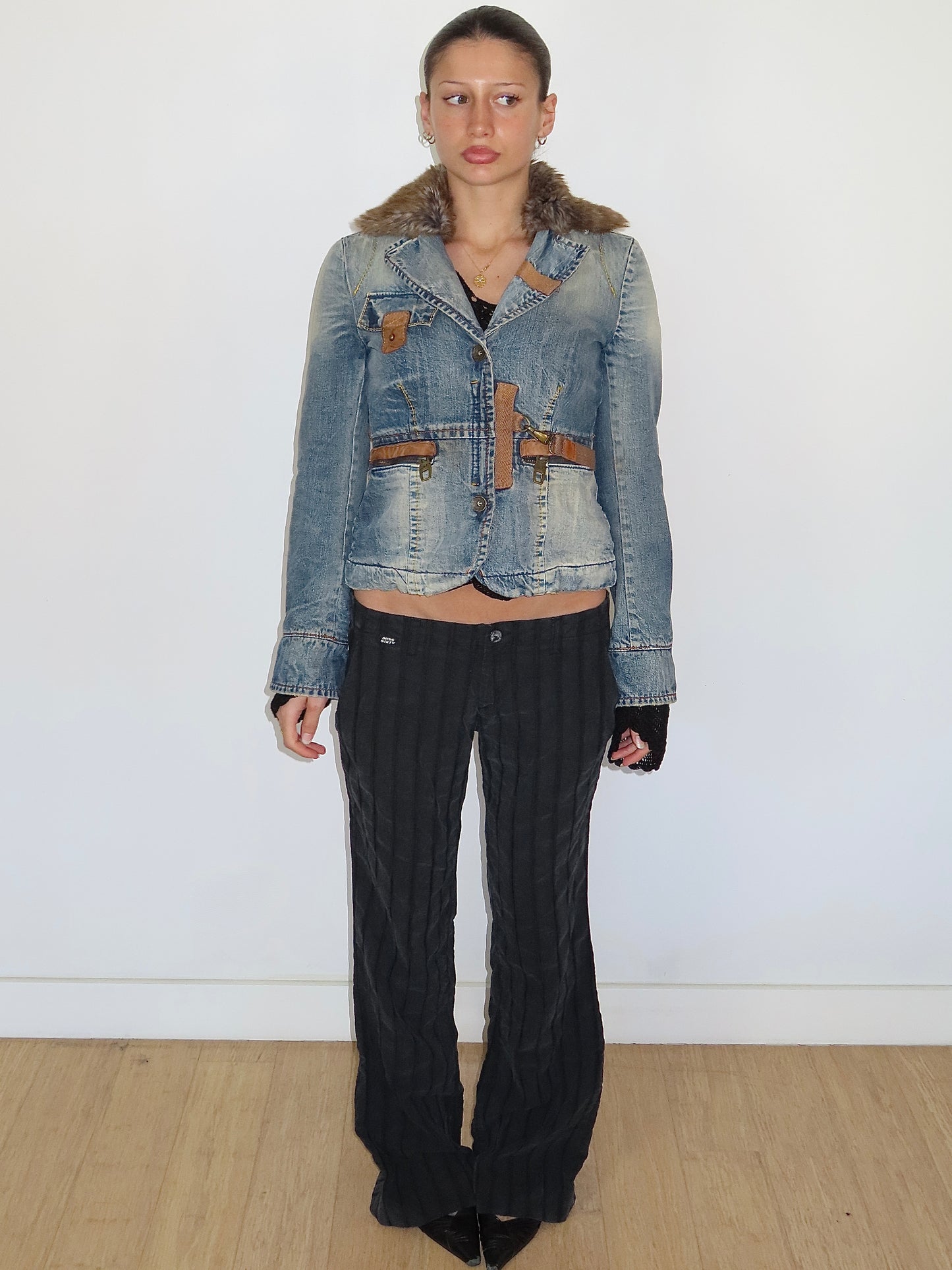 MISS SIXTY DENIM JACKET WITH DETACHABLE FAUX FUR TRIM / SMALL