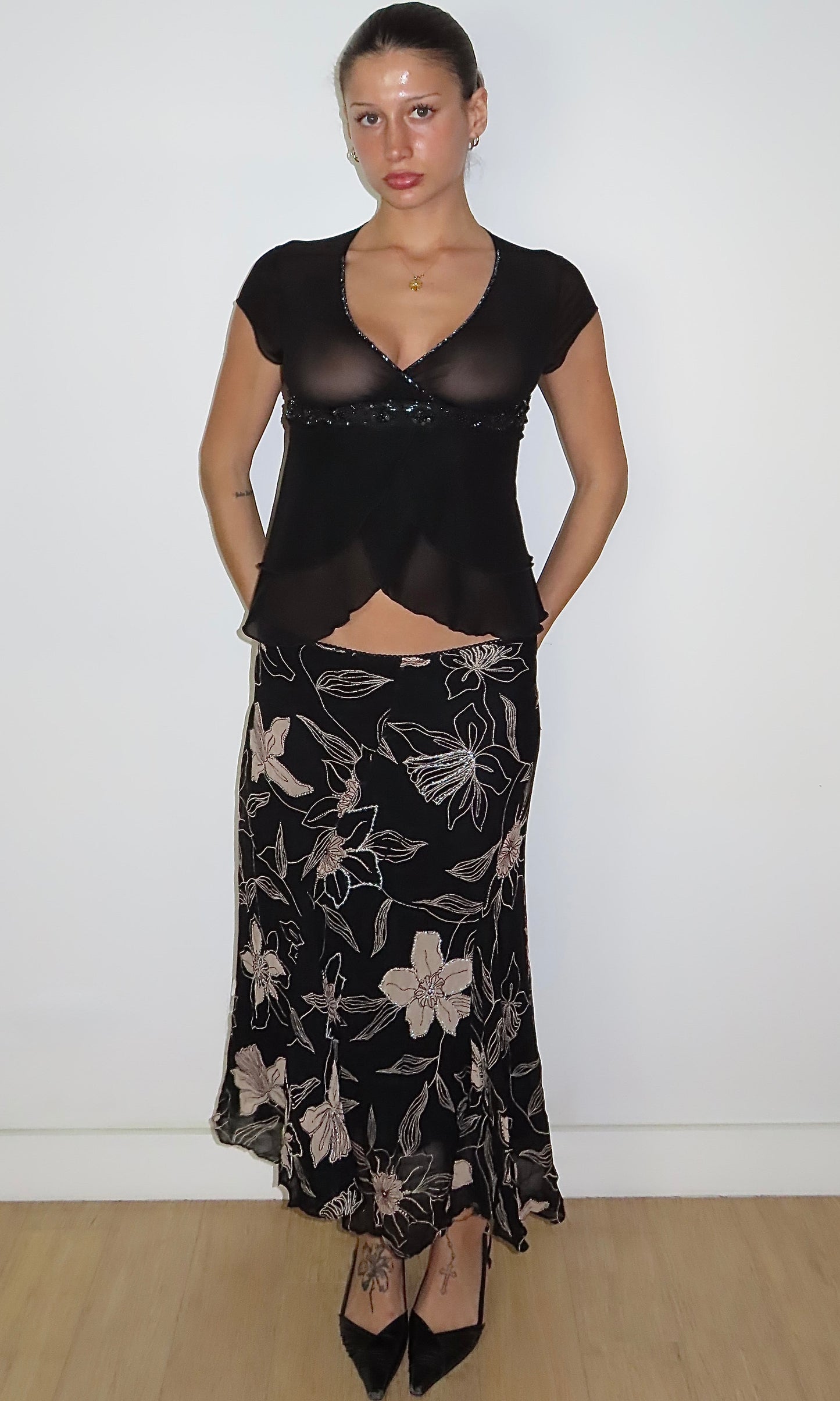 A & C SHEER SEQUIN BLOUSE / EST. SMALL