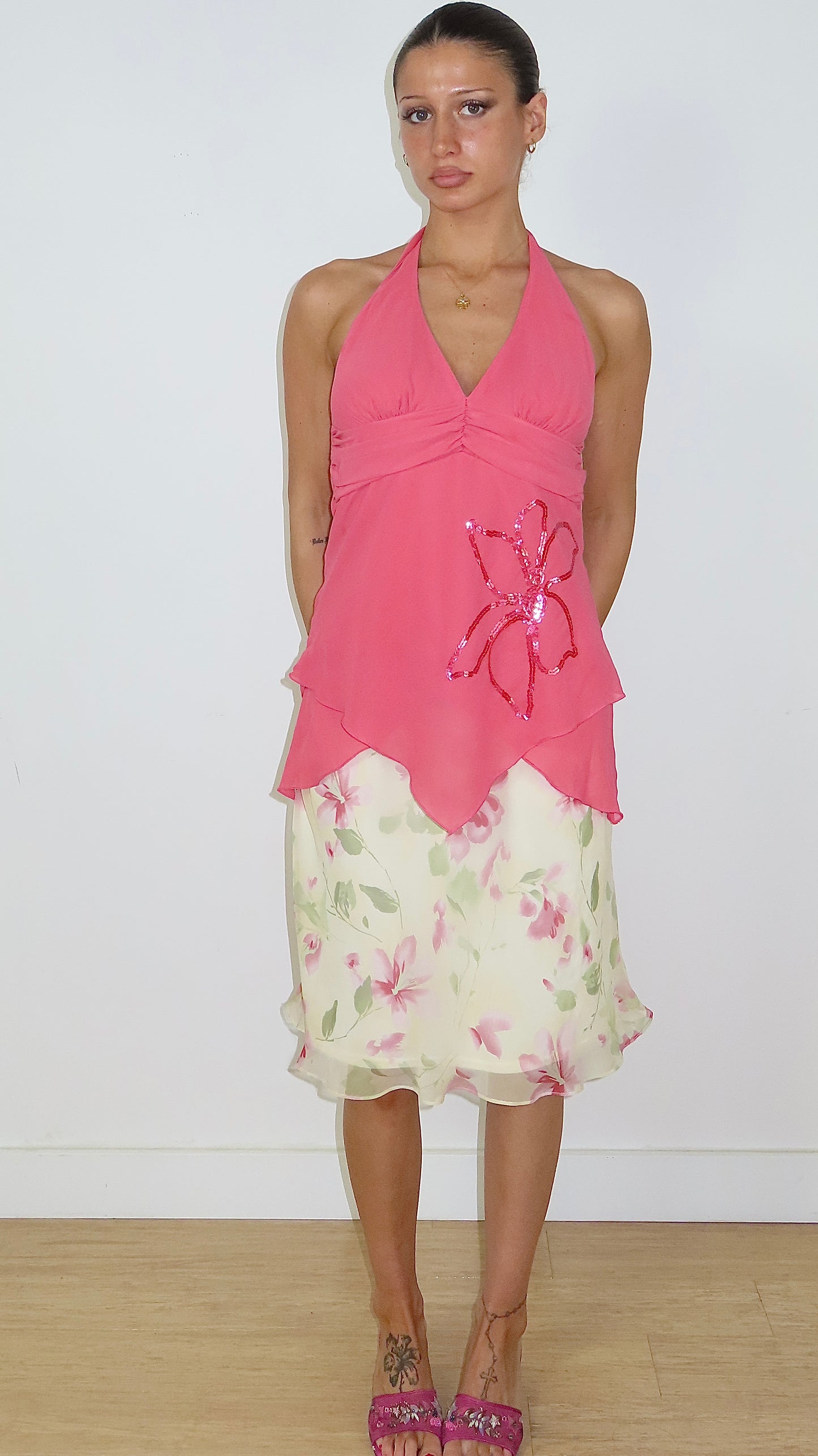 TRISSI CORAL HALTER WITH SEQUIN FLORAL APPLIQUE / M