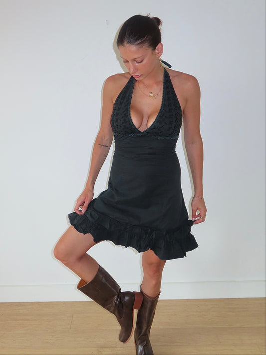 HALTER TIE EMBROIDERED MINI DRESS / ESTIMATED SMALL