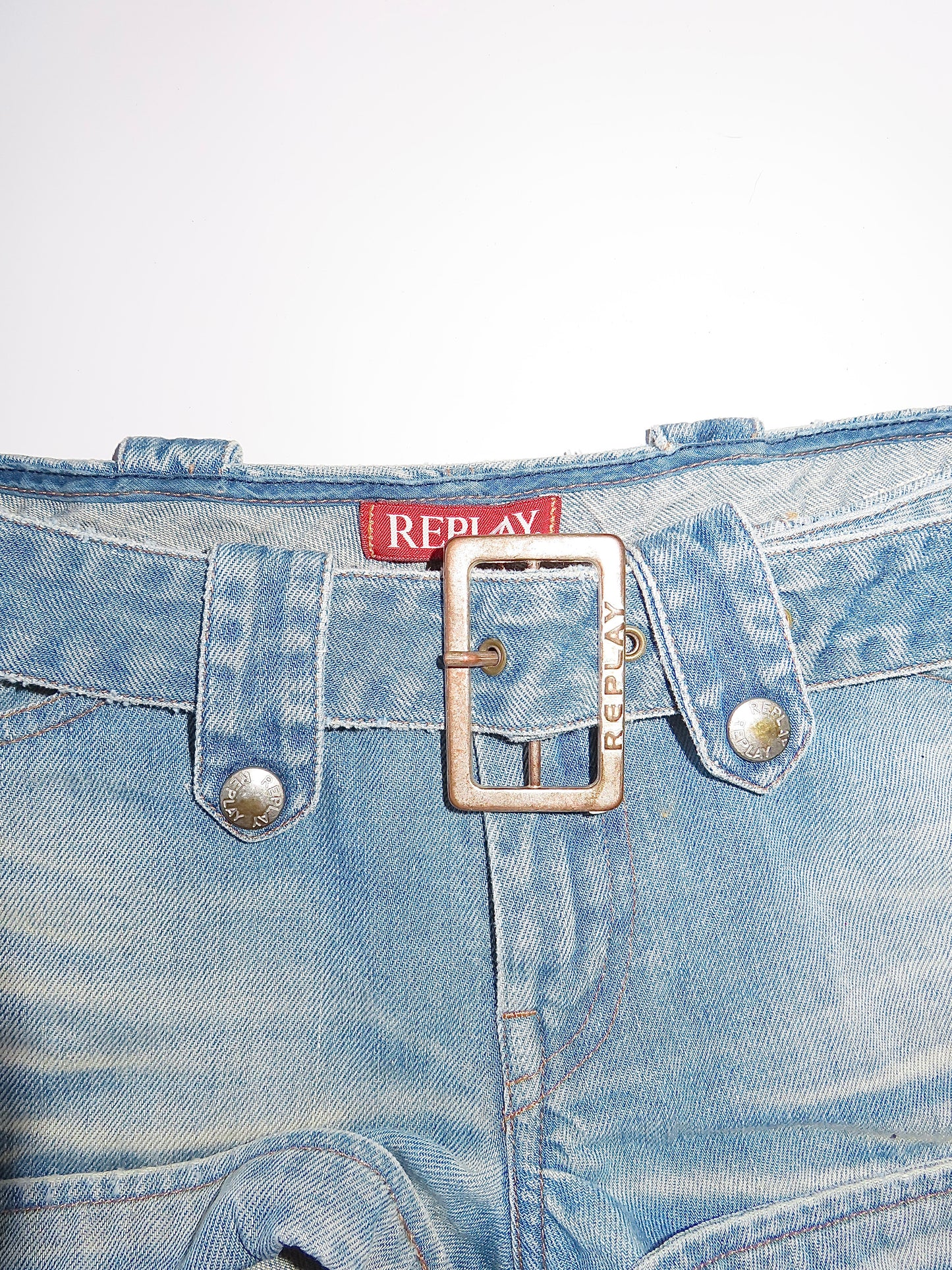 00S REPLAY MICRO MINI BUCKLE DENIM SHORTS / 28