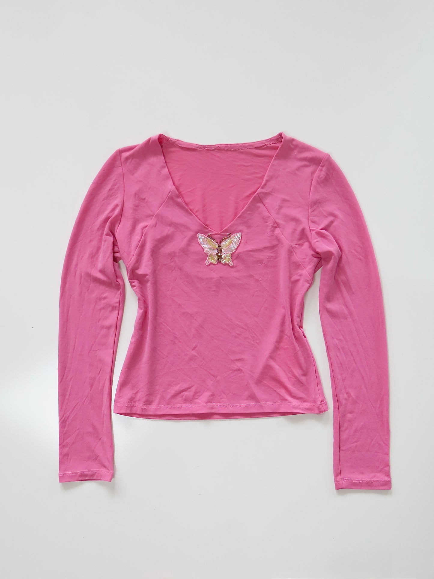 PINK LONG SLEEVE WITH SEQUIN BUTTERFLY APPLIQUE / ESTIMATED SMALL