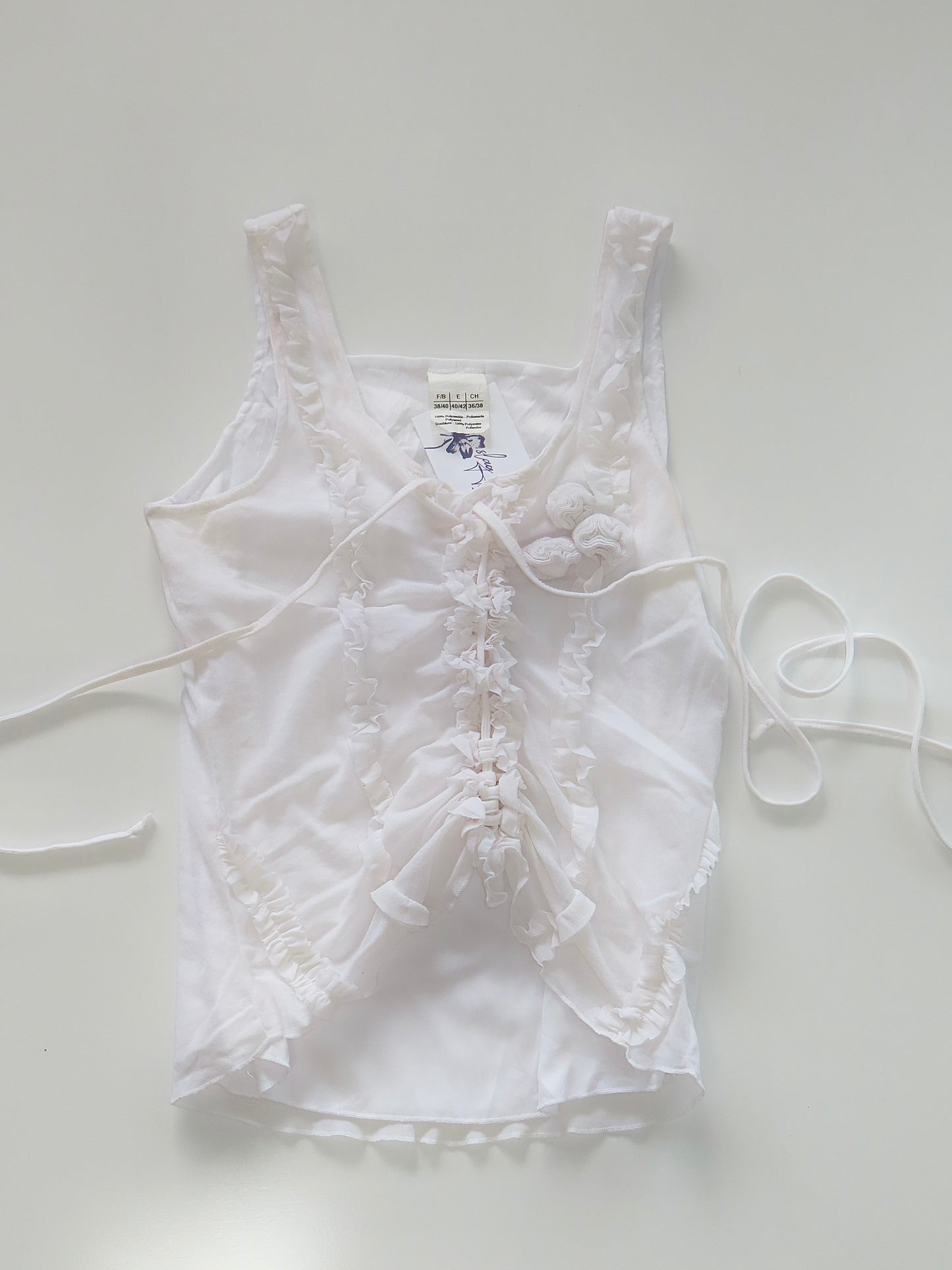 FRENCH RUFFLE LACE TIE FRONT TANK / FR 38-40