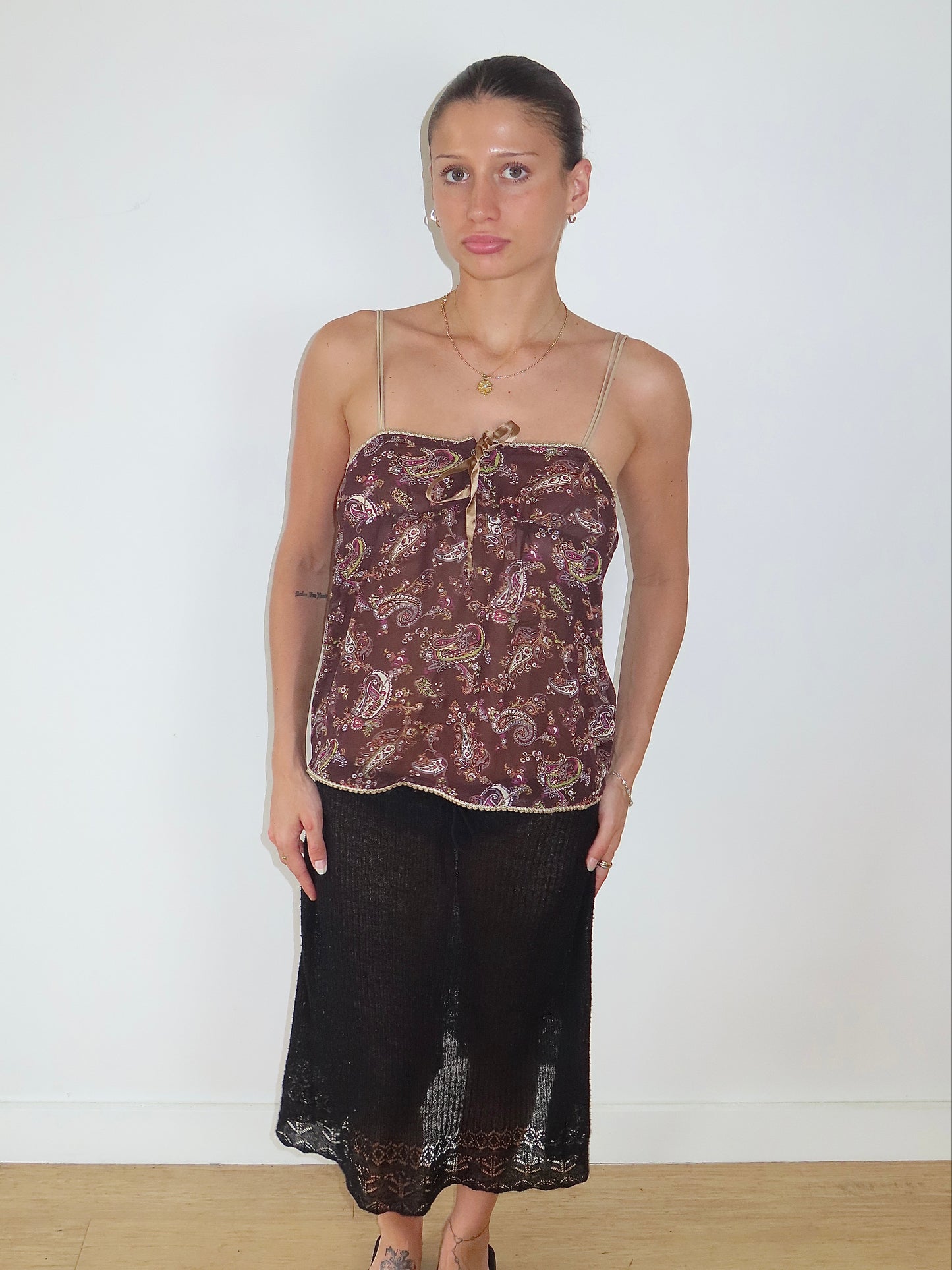 JOKY GIRL EARTH TONED PAISLEY TIE CAMISOLE / MEDIUM