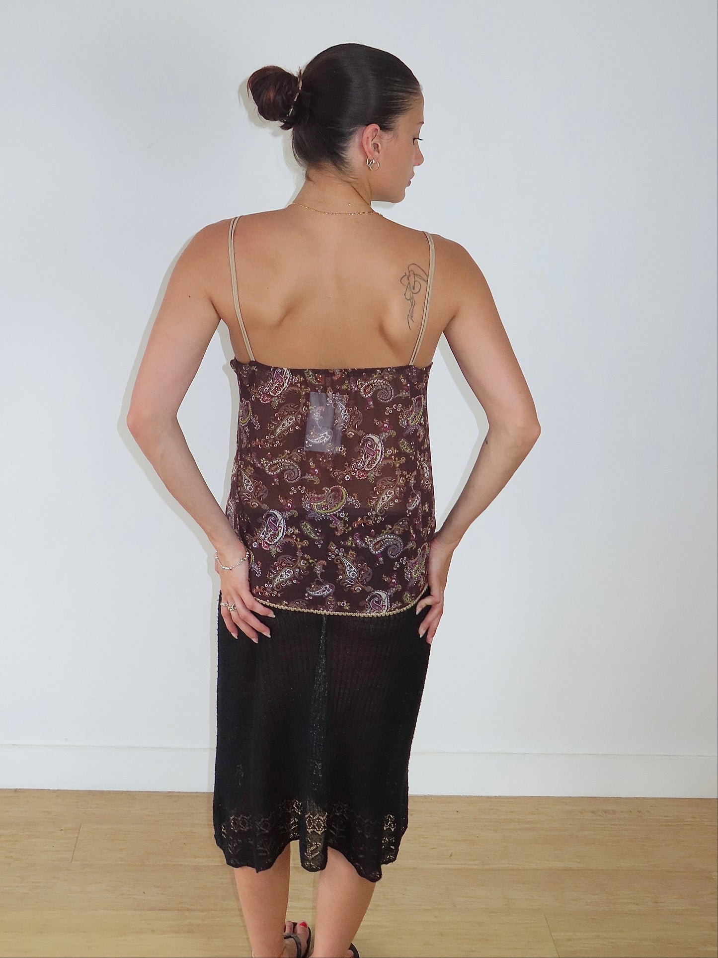 JOKY GIRL EARTH TONED PAISLEY TIE CAMISOLE / MEDIUM